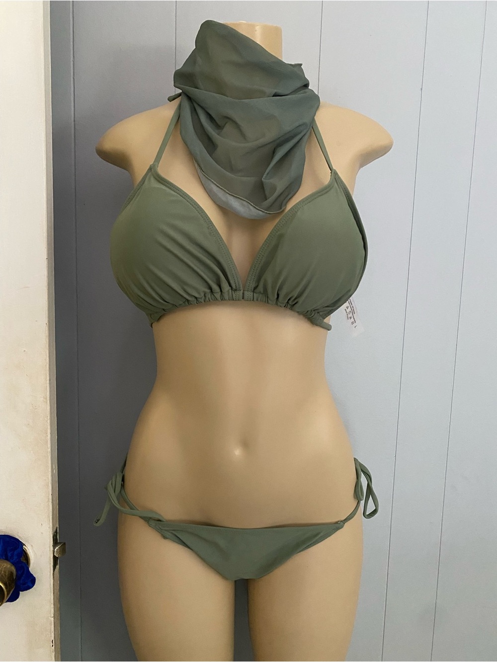 Brand new SHEIN 4 piece set Green Triangle Tie-Side Bikini Set